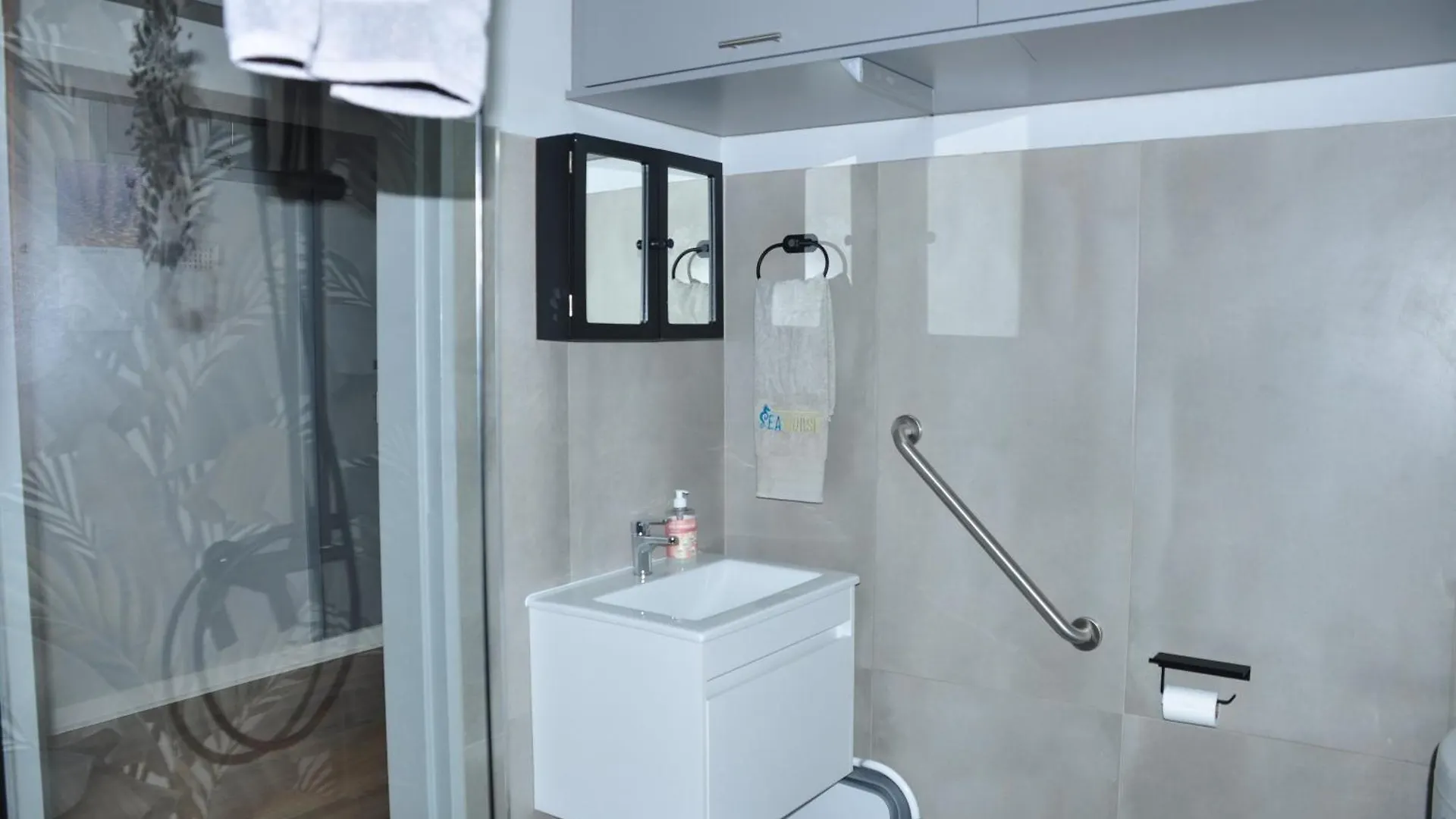 Apartment Seahorse Self Catering Holiday Accommodation Port Elizabeth South Africa