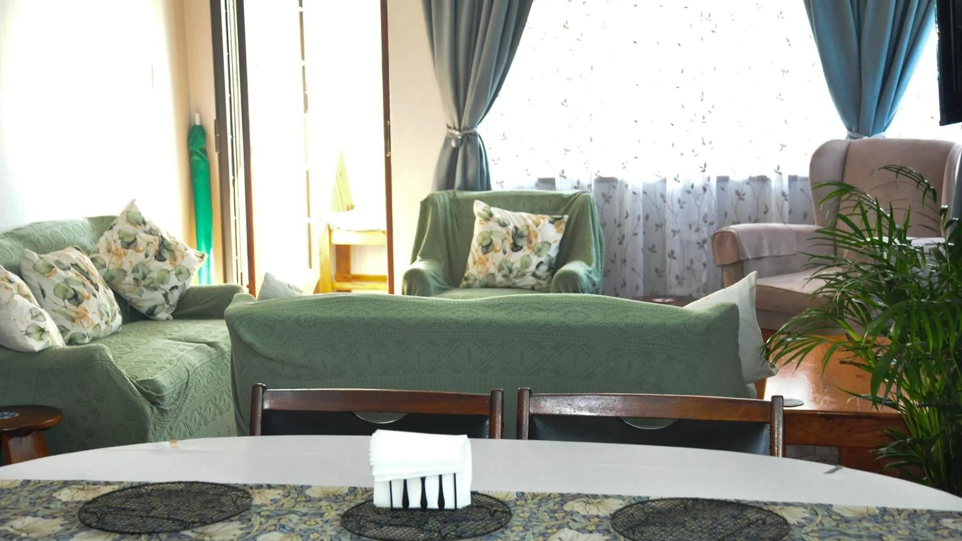 Seahorse Self Catering Holiday Accommodation Port Elizabeth Apartment